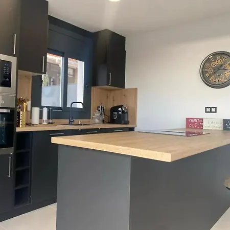 Holiday home Modern House With View In El Mas Fumats *